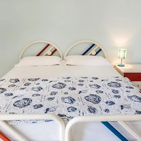 N164 - Numana, Bilocale Con Meravigliosa Vista Mare Διαμέρισμα *